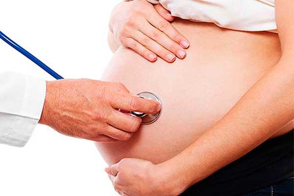 Tratamiento del embarazo de bajo y alto riesgo